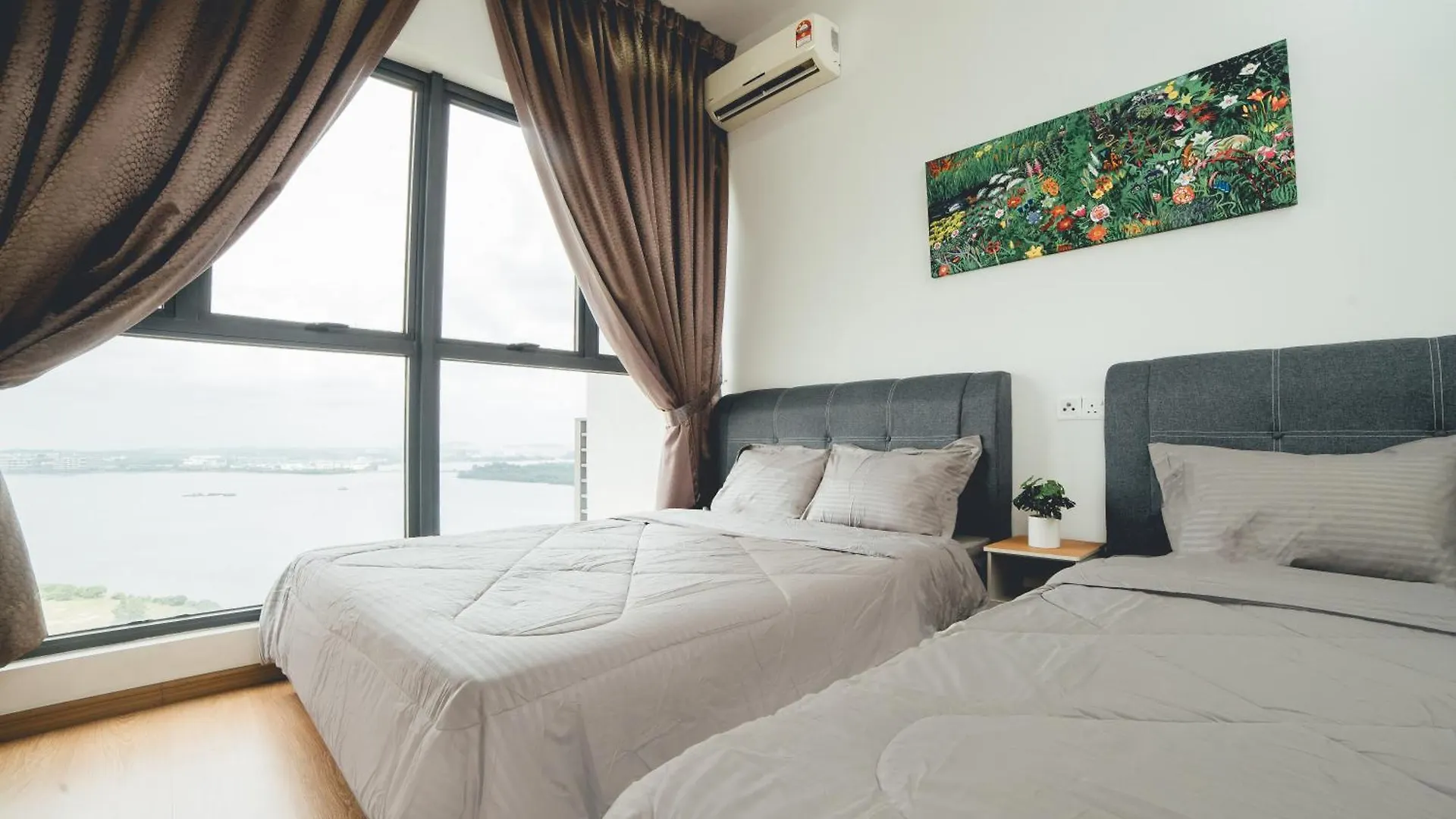 Kingsbay Floral Haven 3Br 8Pax Seaview By Our Stay Τζόχορ Μπάχρου