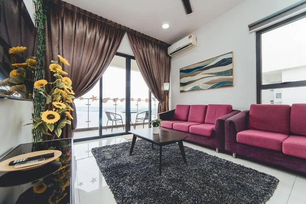 Kingsbay Floral Haven 3Br 8Pax Seaview By Our Stay Τζόχορ Μπάχρου